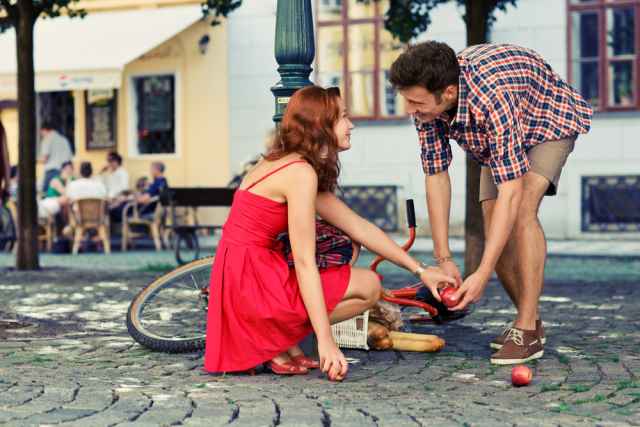 Όλοι περνάμε δυσκολίες... Πως συμπεριφέρονται τα ζώδια όταν χρειάζονται βοήθεια!